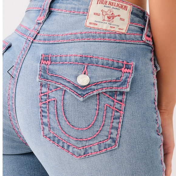True Religion Medium Wash Women's Denim Jeans w/ Pink Stitching - Picture 1 of 10